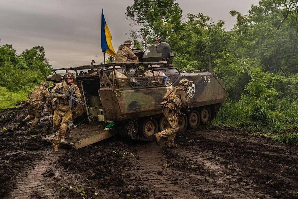 New ARMY of UKRAINE Former AZOV 3rd Separate Assault Brigade Werewolf Black Sun Patch