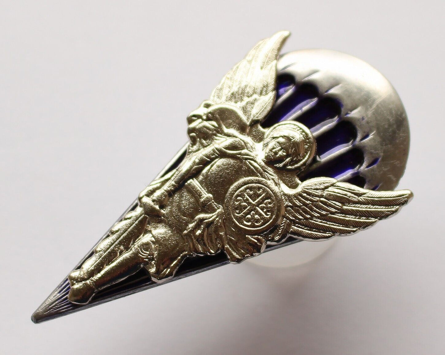 UKRAINIAN ARMY BADGE Paratroopers Airborne Troops Medal Skydiver Archangel Michael VDV Gold Silver