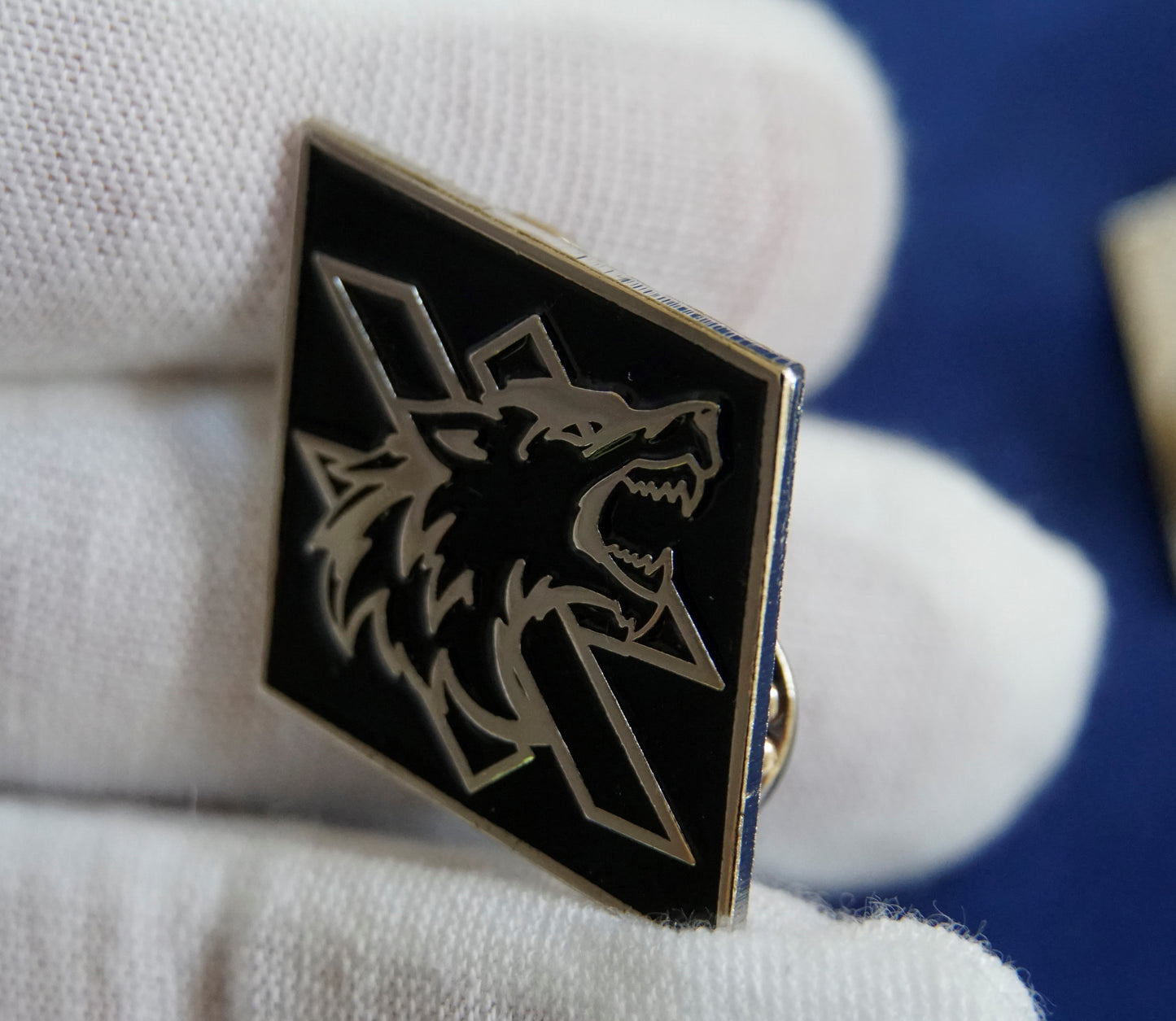 New Pin Type 2 Rhombus Badge ARMY of UKRAINE Former AZOV 3rd Separate Assault Brigade Werewolf