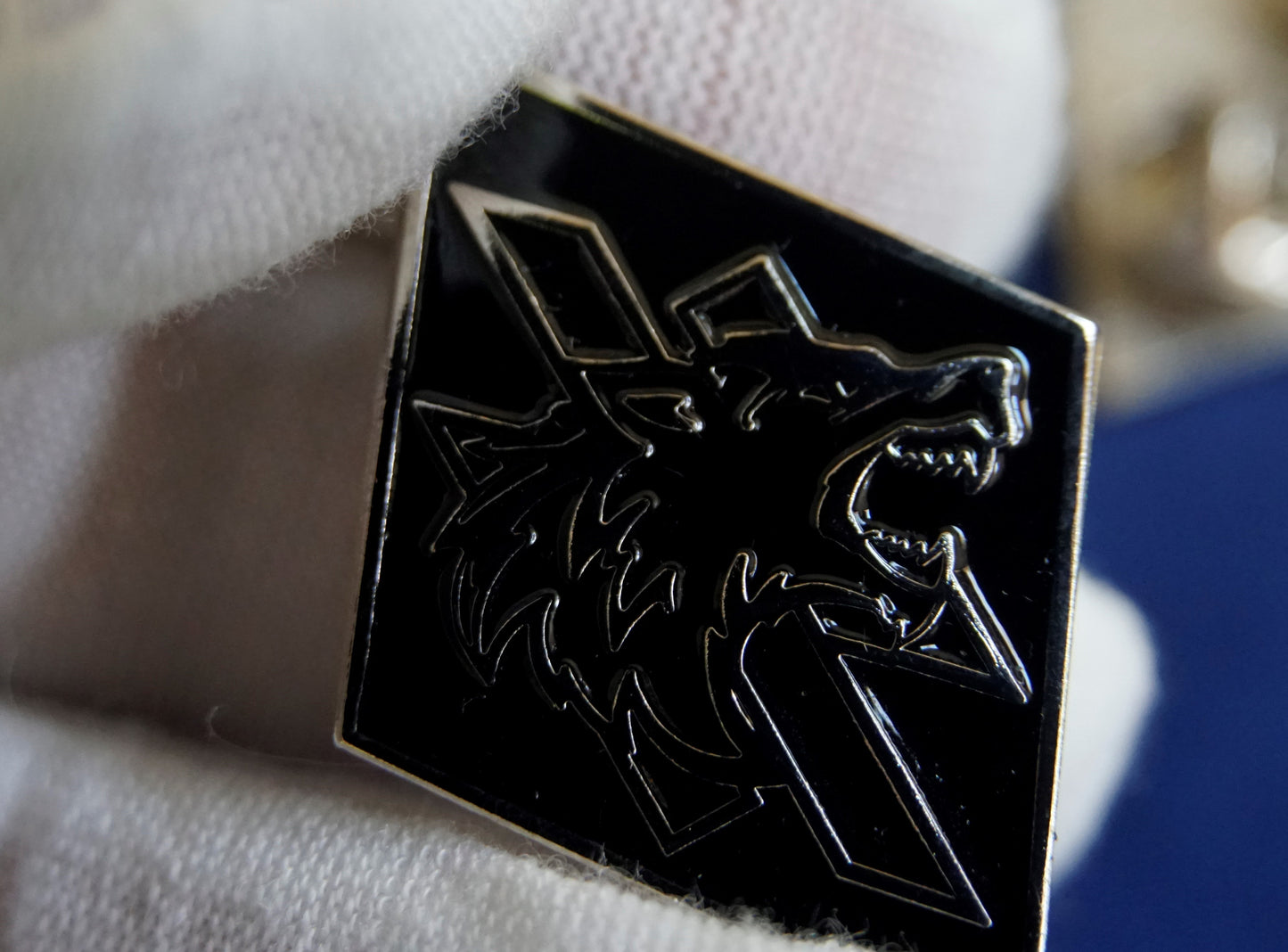 New Pin Type 2 Rhombus Badge ARMY of UKRAINE Former AZOV 3rd Separate Assault Brigade Werewolf