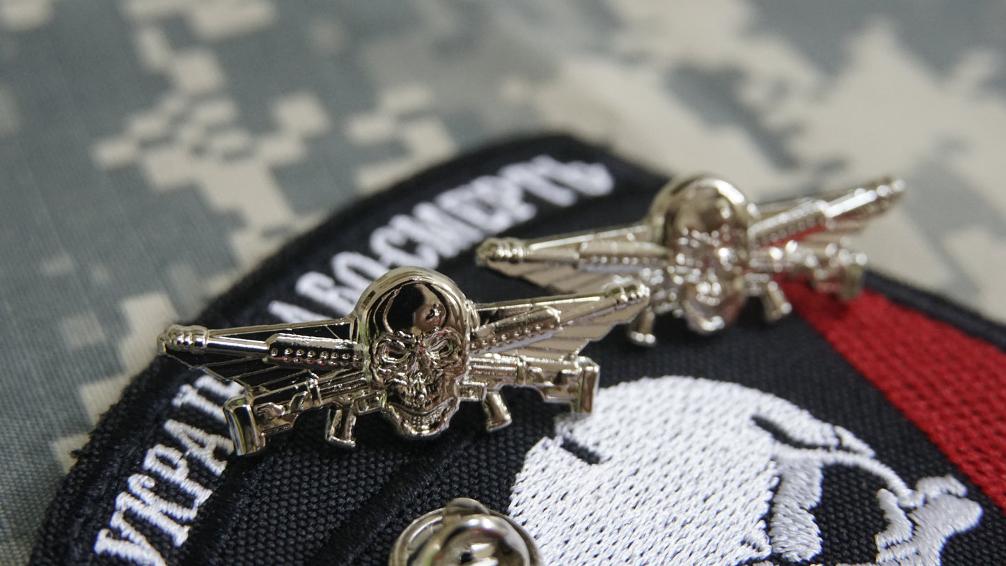 ARMY of UKRAINE GIFT SET of 6 badges + BONUS 2 ODIN Postcards