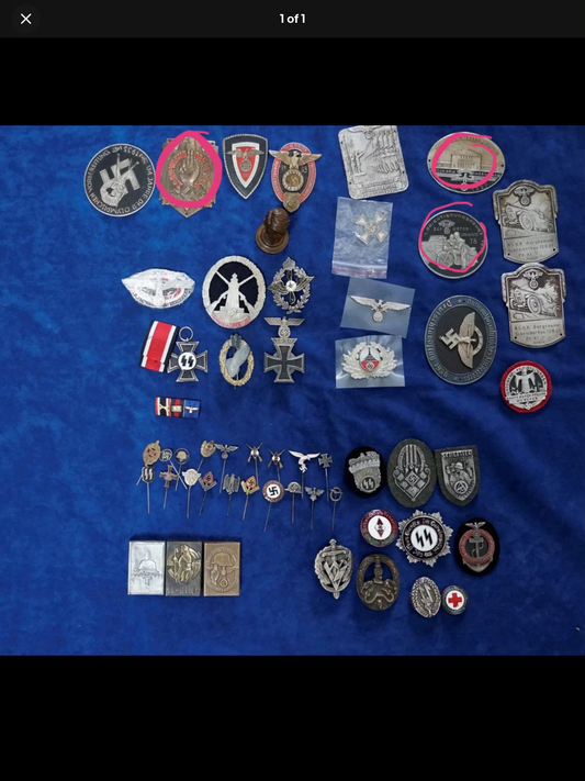 Private sale 3 badges