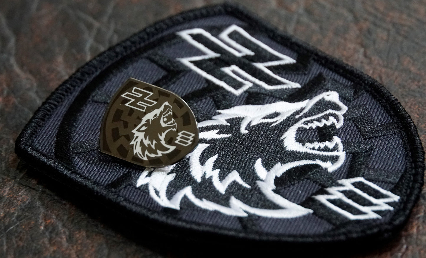 New Pin Badge  ARMY of UKRAINE Former AZOV 3rd Separate Assault Brigade Werewolf Black Sun Patch