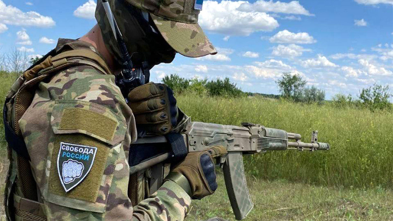 FREEDOM OF RUSSIA LEGION ANTI-PUTIN MILITARY UNIT Russia Ukraine War Volunteer battalions Русский добровольческий корпус